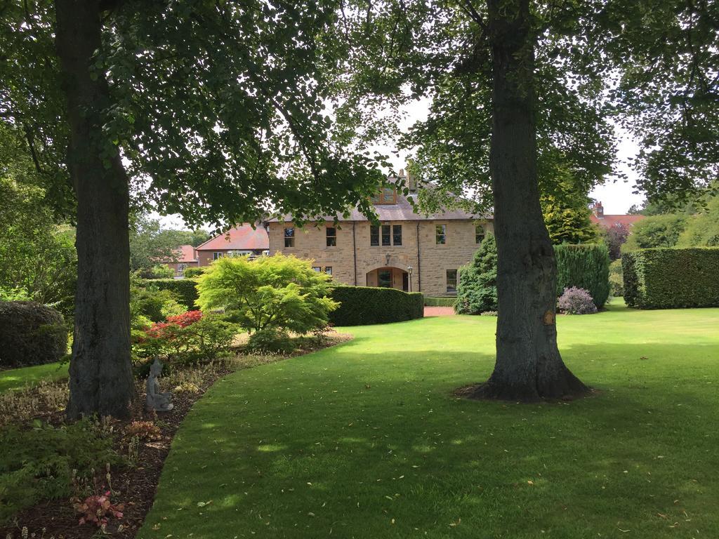 West Acre House Hotel Alnwick Exterior photo